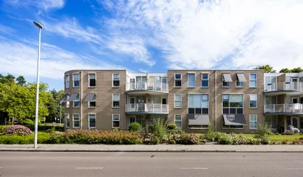 free-sector-houses for rent on R.H. van Deestweg 4 -23
