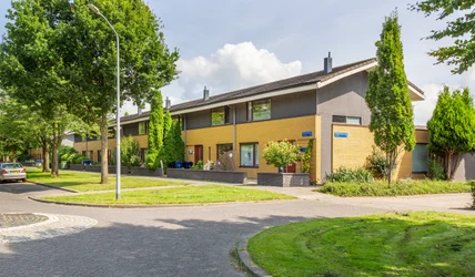 homes for rent on Eeuwenweg 135